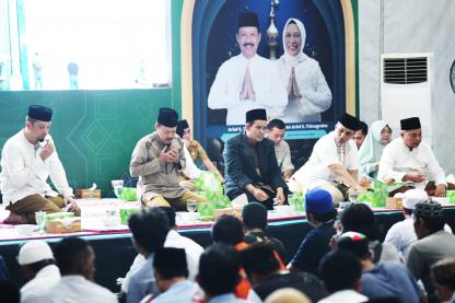 Sekdaprov Sumut Buka Puasa Bersama Petugas Kebersihan